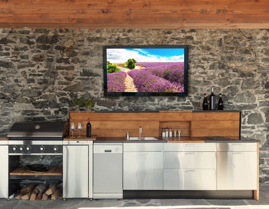 beyond-the-grill-creating-the-outdoor-kitchen-entertainment-experience